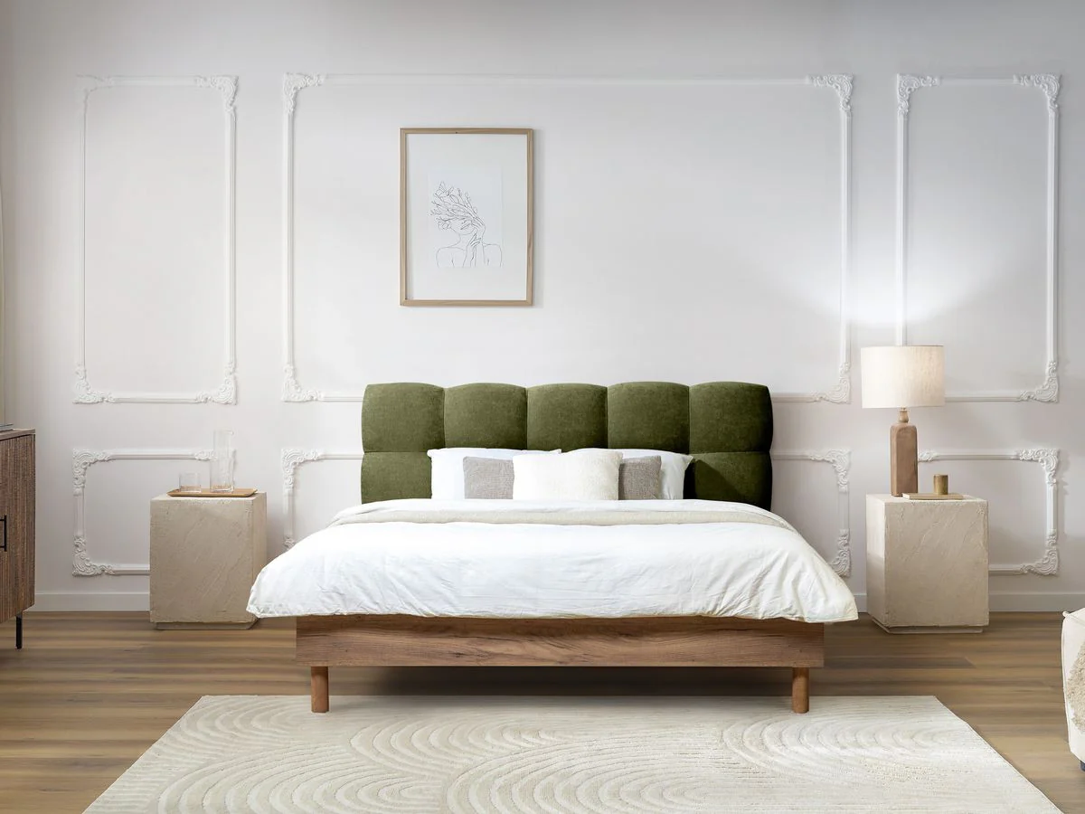 Lit KUMO tissu lisse lattes massives pieds en bois naturel - Image 4