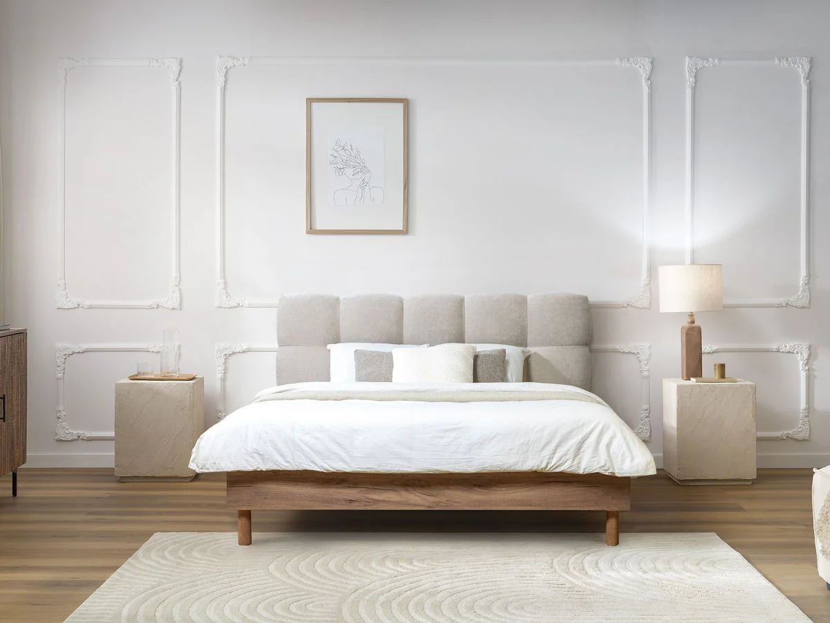 Lit KUMO tissu lisse lattes massives pieds en bois naturel - Image 5