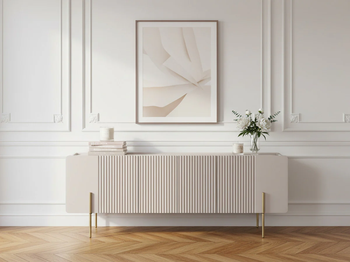 Meuble TV 3 portes 150 cm MATHILDE plateau effet marbre et pieds or - Image 2