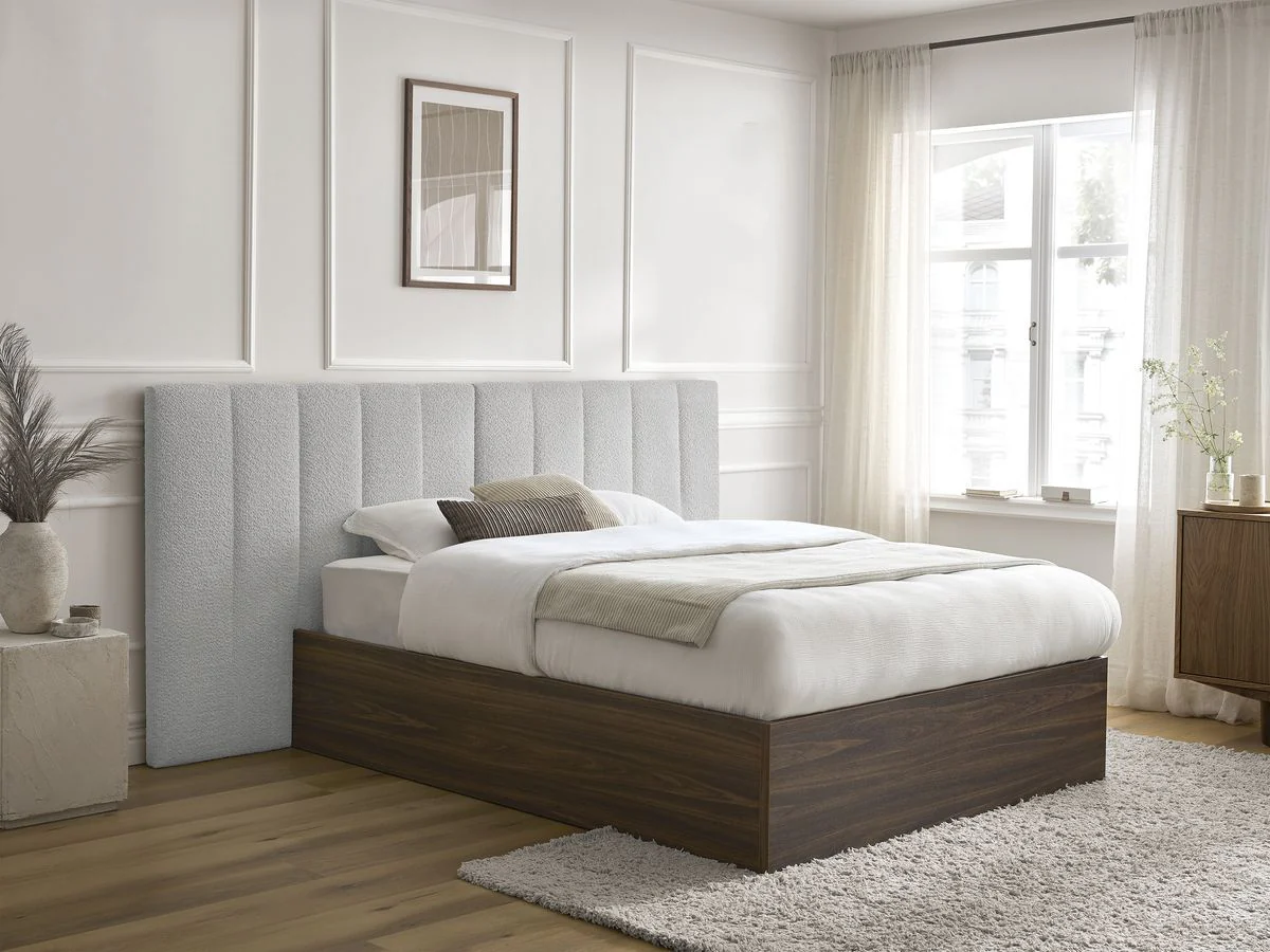 Lit coffre TIMO en bois foncé et tissu bouclette - Image 2